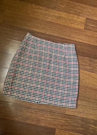 Тепленькая стильная мини юбка в гусиную лапку. в составе есть шерсть!