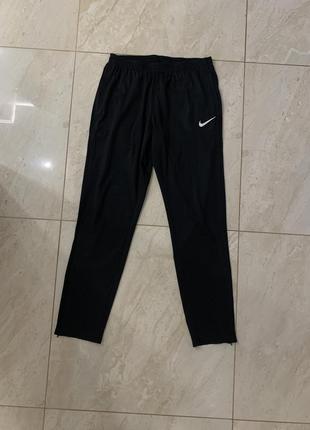 Спортивні штани nike tech pant чорні жіночі