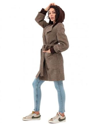 Пальто женское шерстяное, с капюшоном, демисезонное, оверсайз, в клетку,  коричневое бежевое6 фото