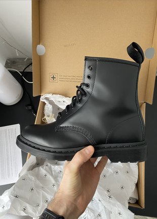 Шкіряні черевики dr. martens 1460 моno