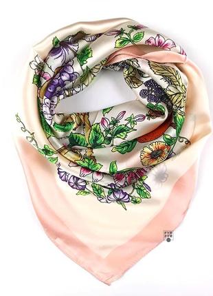 Бандана хустка пов'язка шовкова платок 70х70 з квітами нова якісна2 фото