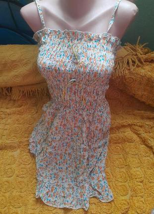 Очень красивое, можно носить как тунику