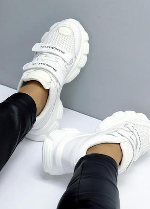 Білі легкі кросівки з сіткою на шнурках і липучках 35.5-392 фото