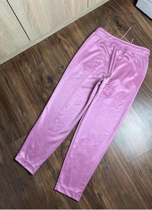 Розовые атласные штаны nike 🩷6 фото