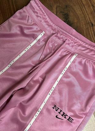 Розовые атласные штаны nike 🩷7 фото