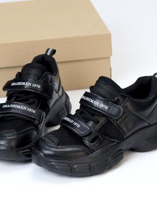 Чорні легкі кросівки з сіткою на шнурках і липучках 35.5-396 фото