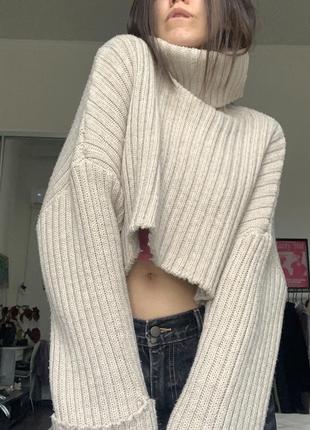 Оверсайз свитер под горло с длинными рукавами, укороченный (y2k, винтаж)3 фото