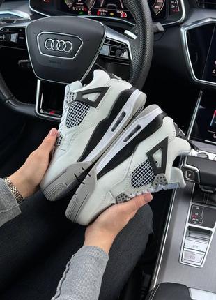 Женские кроссовки air jordan 4 retro white black gray6 фото