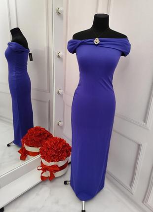 Пурпурна вечірня сукня