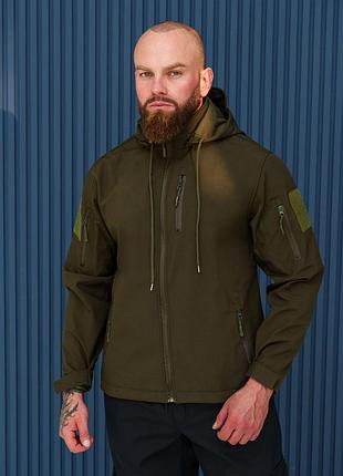 Водо ветронепроницаемая куртка мужская с капюшоном. софтшел на флисе