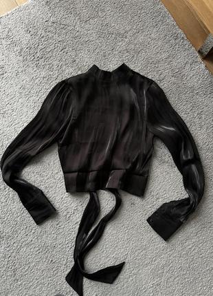 Блуза з відкритою спиною9 фото