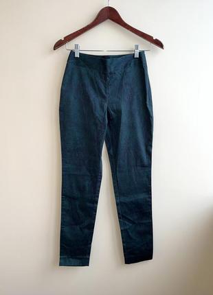 Темно зеленые узкие брюки леггинсы lanidor с эффектом кружева узкие хлопковые штаны1 фото