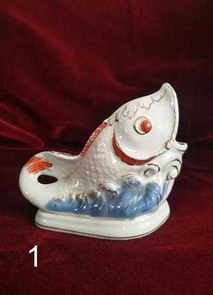 Порцелянова статуетка срср риба підставка для серветок для салфеток фарфор