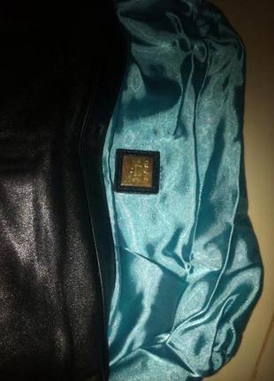 Стильна чорна сумка клатч на ручці ланцюжку. натуральна шкіра billy bag англія10 фото