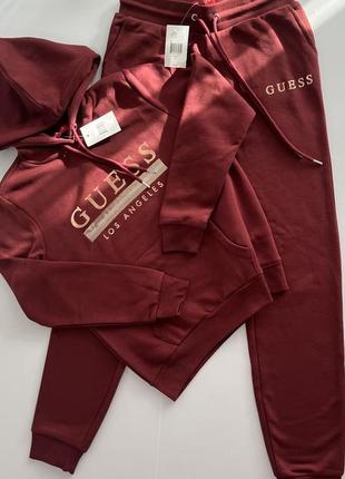 Женский костюм guess на флисе3 фото