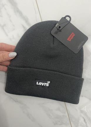 Шапка levi’s