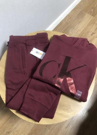 Костюм calvin klein