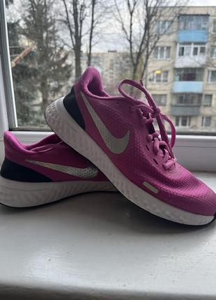 Кроссовки спортивные беговые nike4 фото