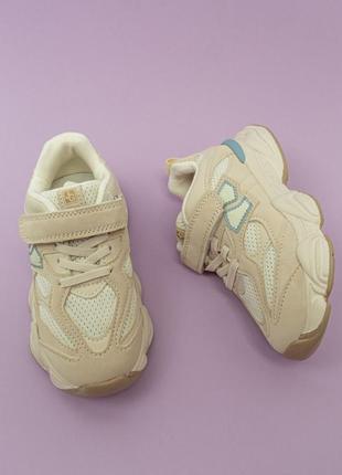Стильні кросівки для дівчинки бежеві 27-32 детские кроссовки для девочки деми jong golf3 фото