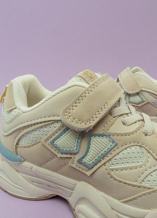 Стильні кросівки для дівчинки бежеві 27-32 детские кроссовки для девочки деми jong golf5 фото