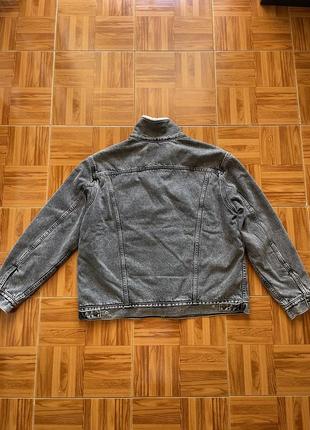 Куртка джинсовая с утеплителем levis vintage trucker p. xl (новая )6 фото