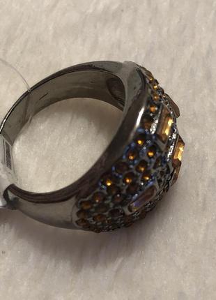 Перстень россыпь камней 3