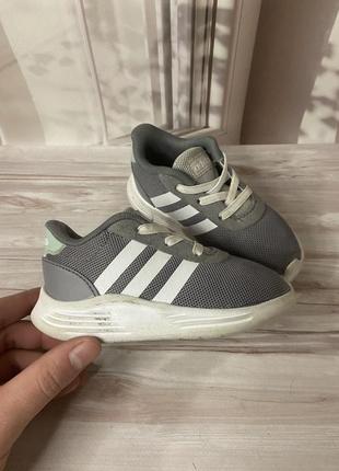 Детские кроссовки adidas🌿 22р8 фото