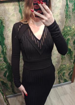 Трендовое черное силуэтное платье по фигуре,теплое фактурное платье р 40/428 фото