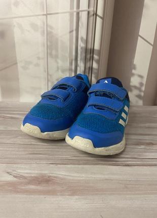 Детские кроссовки adidas🌿 24р