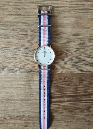 Годинник daniel wellington3 фото