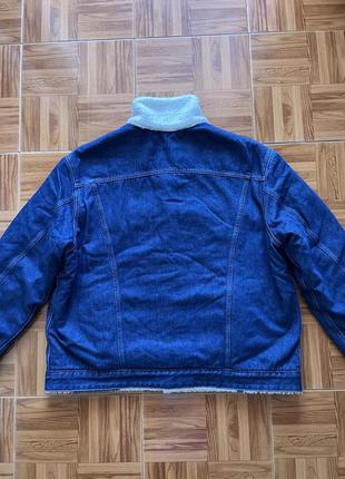 Куртка джинсовая с утеплителем levis vintage trucker p. xl (новая ) двухпосторонняя9 фото