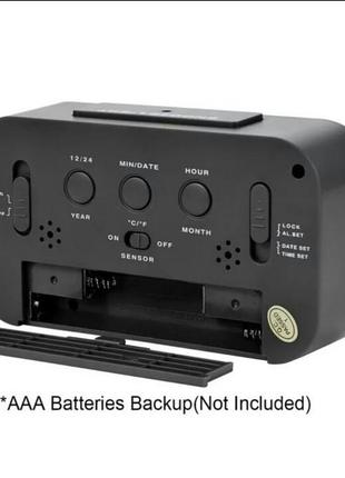 Електронний годинник/будильник led з великим екраном, розумною підсвіткою і термометром