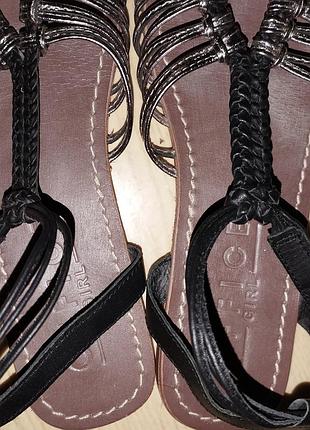 Сандалии 3