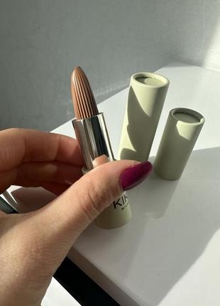 Помада для губ kiko green me 01 beige sand