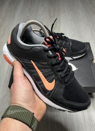 Жіночі кросівки nike dart 121 фото