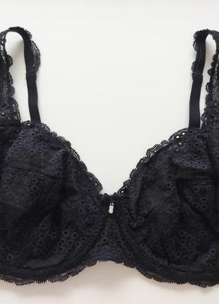Мереживний бюстгальтер на кісточках