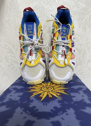 Кроссовки adidas 2