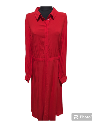 Длинное красное платье из вискозы на пуговицах2 фото