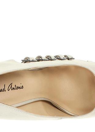 Туфельки бренда michael antonio с сайта 6pm. цвет нюд.2 фото