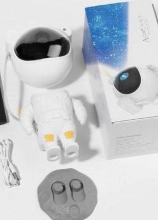 Ночник-проектор зоряного неба космонавт