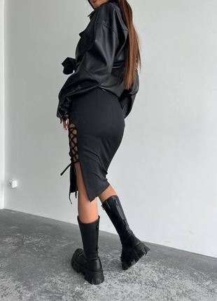 Женская черная юбка со шнуровкой2 фото
