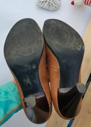 Елегантні шкіряні туфлі італія bata vera pelle3 фото