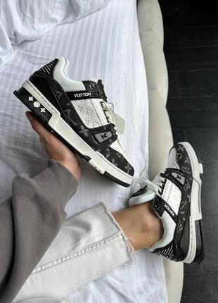 Жіночі кросівки louis vuitton trainer sneaker black / white / екслюзивне жіноче взуття луі вітон трейнер4 фото