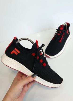 Fila sneakers zwart/rood

теннисные кроссовки4 фото