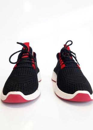 Fila sneakers zwart/rood

теннисные кроссовки3 фото