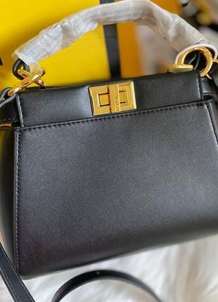 Кожаная шикарная сумочка fendi сумка черная2 фото