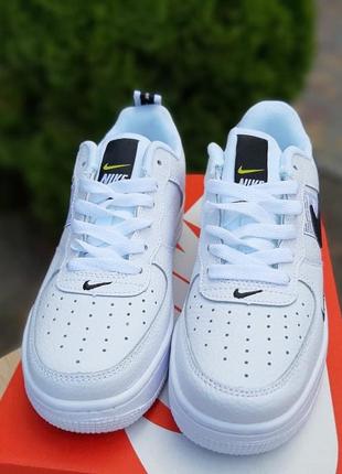 Чоловічі кросівки nike air force 1 low white black найк форс білого з чорним кольорів3 фото