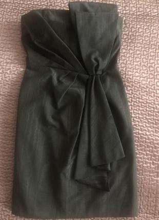 Черное платье-футляр, коктейльное