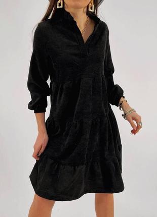 Платье короткое однотонное свободного кроя на длинный рукав с вырезом качественное стильная черная бежевая