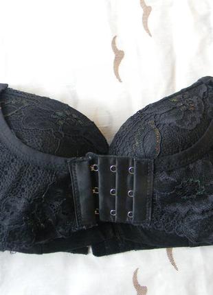 Интересный бюстгальтер 32/70